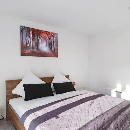 Apartament Moderne 2-zimmerwohnung *